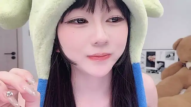 lnua-lnua's cam snapshot