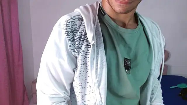 Caius_fox live sex cam