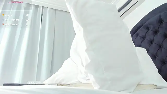 sary_rousse live sex cam