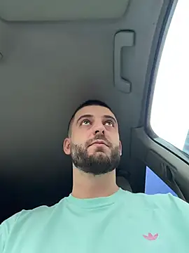 Pablo_Hornyguy95 live sex cam