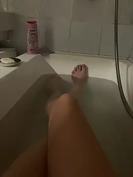 Kamillaone's cam snapshot