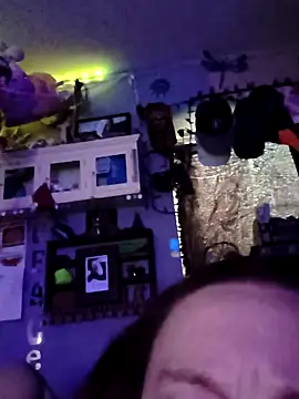 DisireAfterDark's cam snapshot