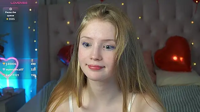 LilianHoward's cam snapshot