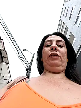 celeste_curvy's cam snapshot