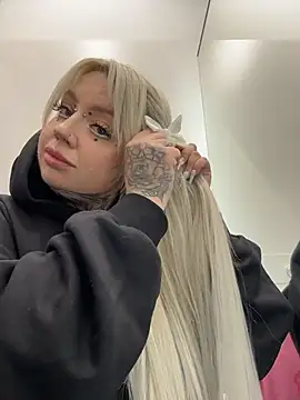 Chiibi's cam snapshot