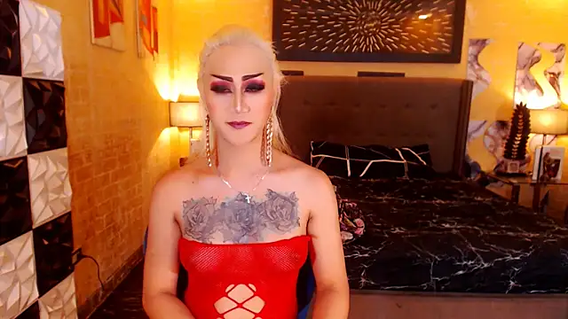 HorseCockDivine live sex cam