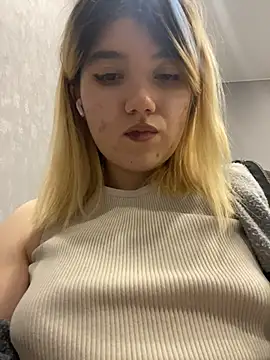 Cherry___Blossom live sex cam