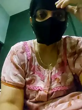 Tamil_shalini's cam snapshot