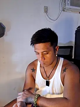 Felix_Asher's cam snapshot