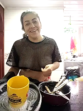 maynor_1998 live sex cam