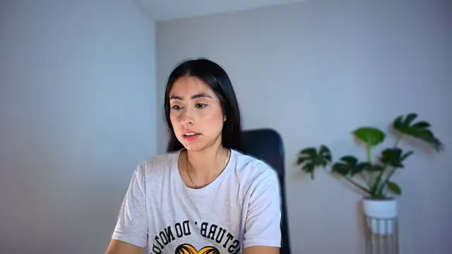 auroracaruso11 live sex cam