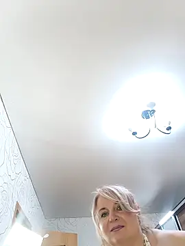 AvrilMillers's cam snapshot