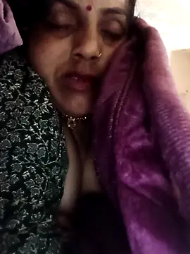 Hasmi_hot09 live sex cam