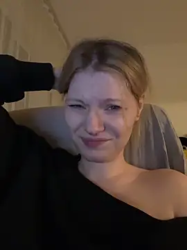 MaryHiggins's cam snapshot