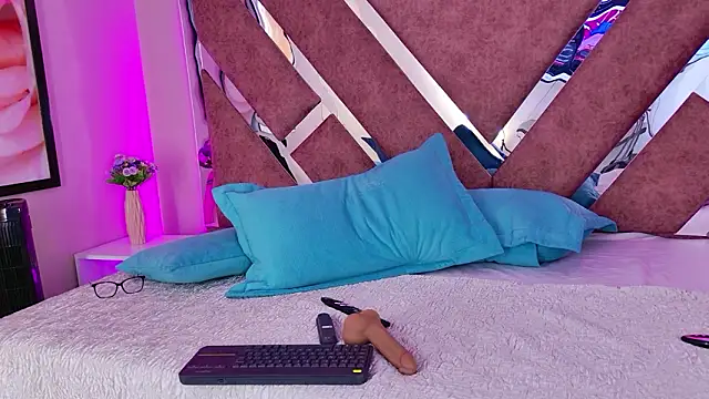 AllanaOrtiz__'s cam snapshot