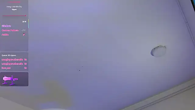 TINY_TAY's cam snapshot