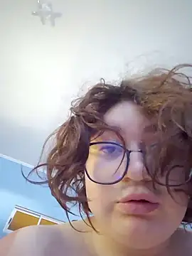 QueenAny122 live sex cam