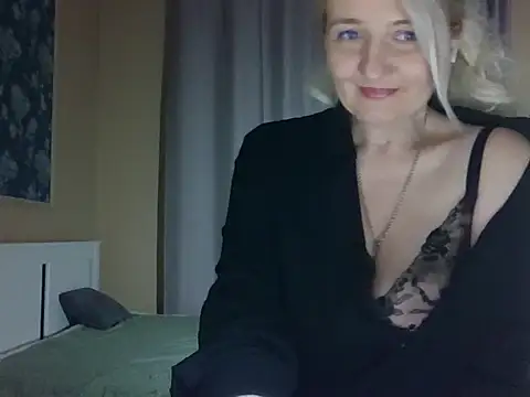 MELISSALive live sex cam
