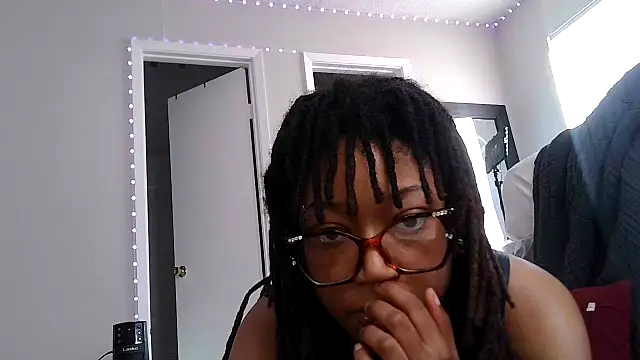 stellakobra's cam snapshot