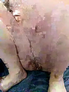 MinhChauXXX19 live sex cam