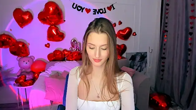 NaturalBeaty's cam snapshot