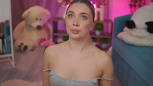 NadyaBlue live sex cam