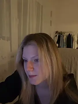 MaryHiggins live sex cam