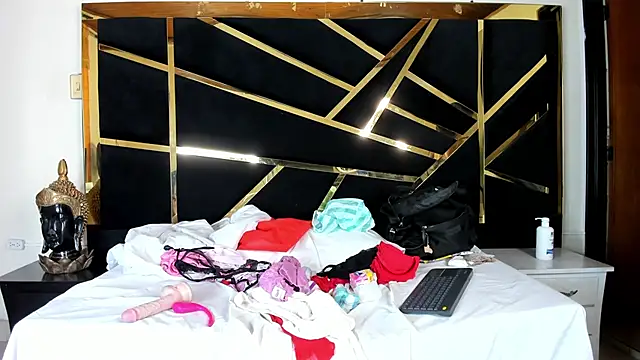 AngieLafourcade's cam snapshot