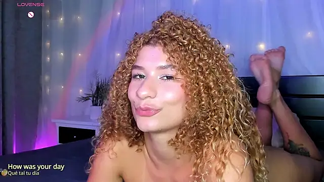 Evolet_Bee's cam snapshot