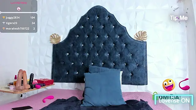 Caroline_daring's cam snapshot