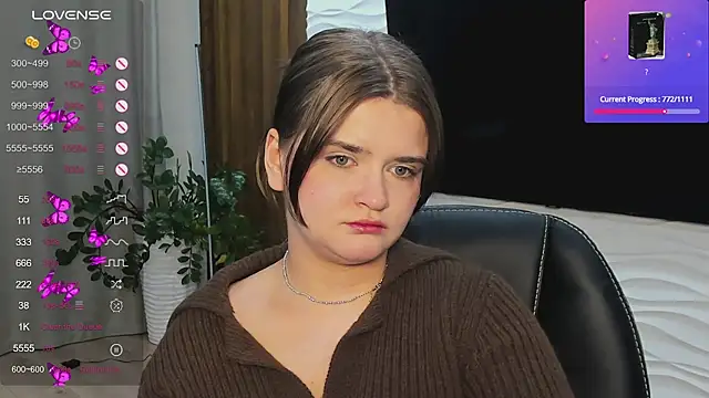 LanaTreades's cam snapshot