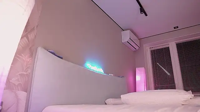 NinaMint's cam snapshot