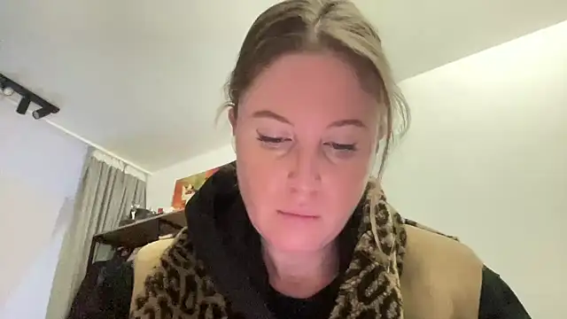 Ameli8's cam snapshot