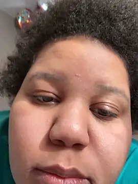 chocolate_bella's cam snapshot