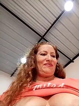 Sexy-Woman-Mature's cam snapshot