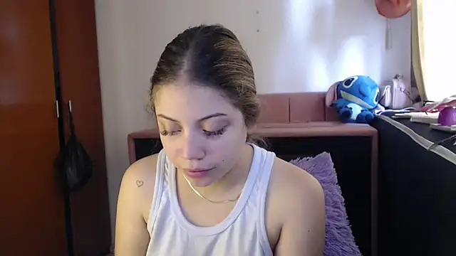 Alaina_Blessed live sex cam