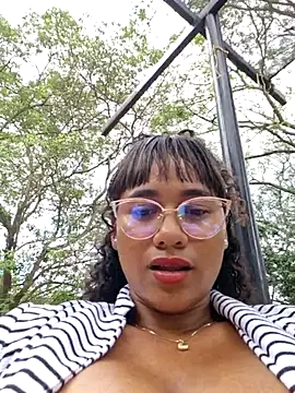 _kimberlly's cam snapshot