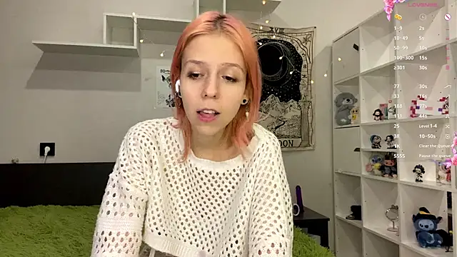 FairyLuna's cam snapshot