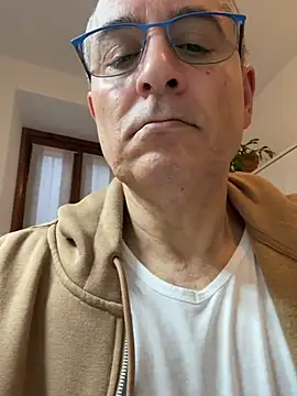 sempreilmio2 live sex cam