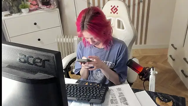 Silly__Milly's cam snapshot