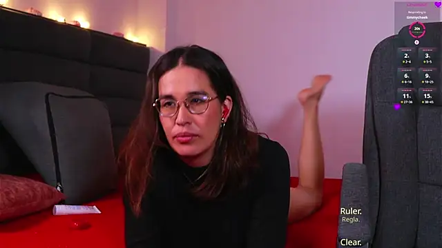 kathieandpovcock1 live sex cam