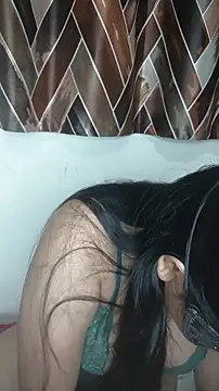 RivaAffair's cam snapshot