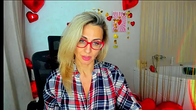 MuseOfStage's cam snapshot