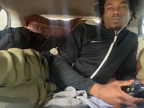 SlimeCrownzOut5 live sex cam