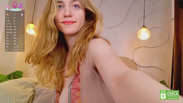 SoftDreamer live sex cam