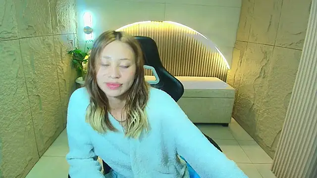 jazmin_r_'s cam snapshot