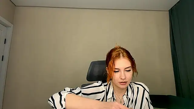 LuxuryRita's cam snapshot