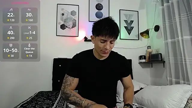 Thomas_and_lyan's cam snapshot