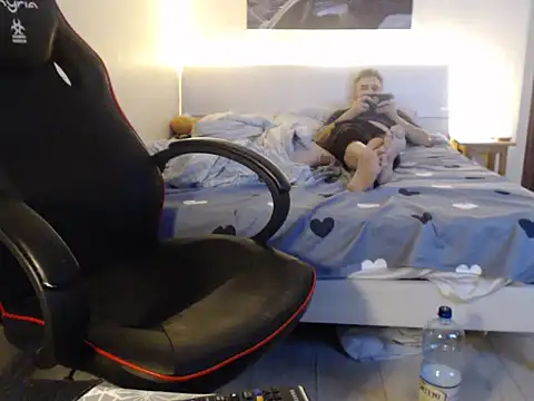 amydamarw's cam snapshot