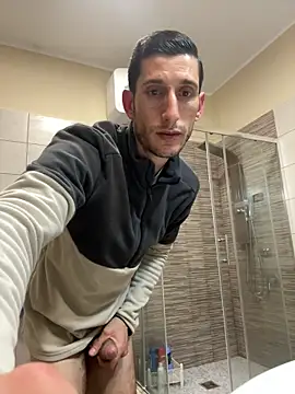 Gionnytav's cam snapshot